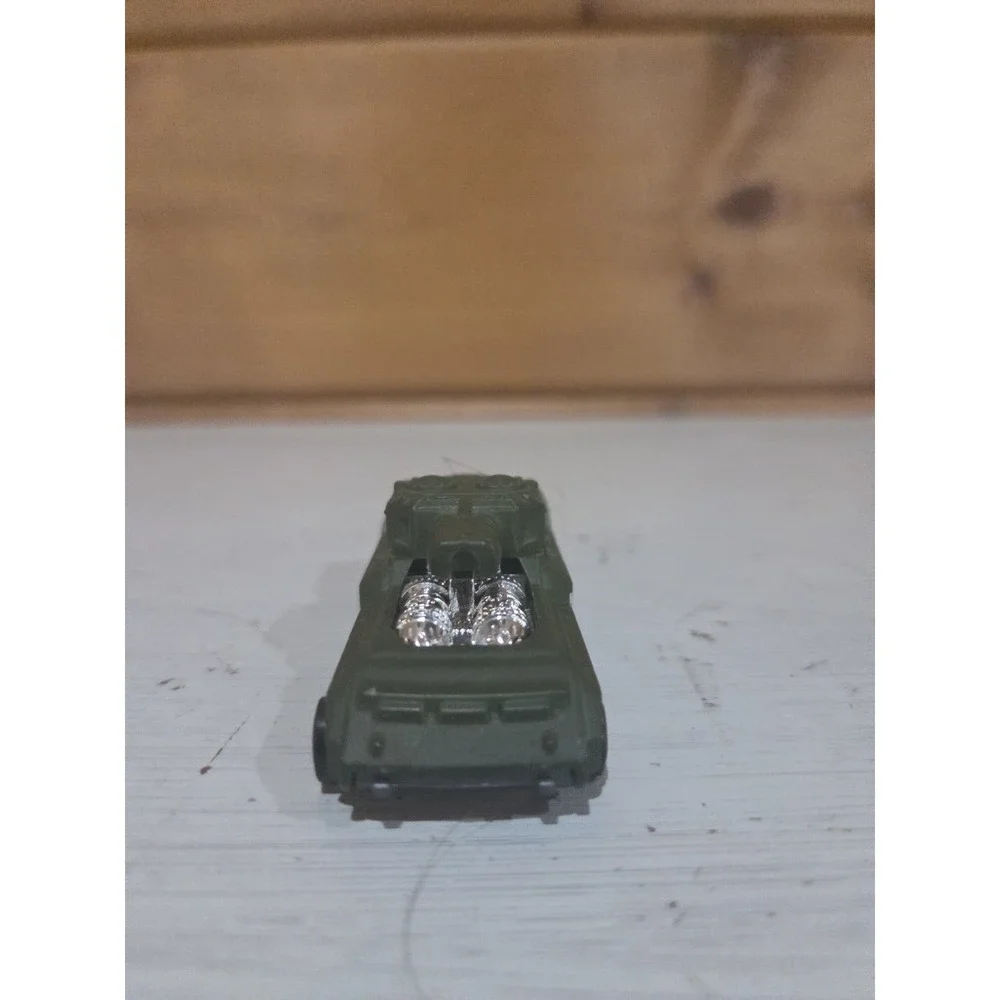 Hot Wheels Diecast Vehicle Invader 2006 Malaysia Green Tank Toy Car For Children